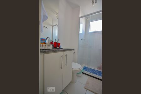 banheiro da suíte  de apartamento à venda com 2 quartos, 51m² em Bela Vista, São Paulo