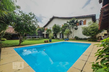 Casa de casa para alugar com 4 quartos, 750m² em Granja Julieta, São Paulo