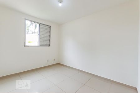 Quarto 2 de apartamento à venda com 2 quartos, 45m² em Parque Rural Fazenda Santa Cândida, Campinas