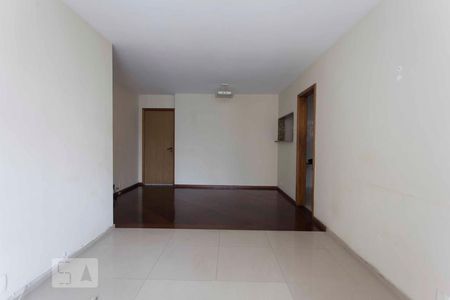 sala de apartamento para alugar com 2 quartos, 77m² em Icaraí, Niterói