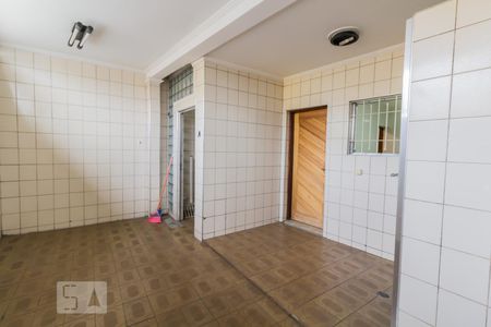 Casa à venda com 115m², 3 quartos e 3 vagas Casa à venda com 115m², 3 quartos e 3 vagasÁrea externa