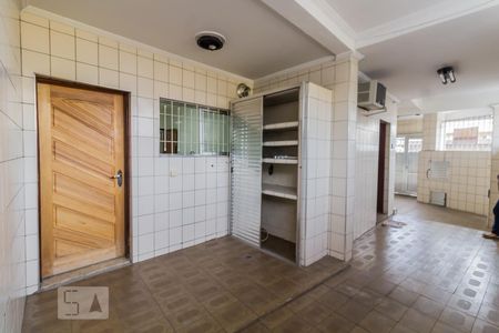 Casa à venda com 115m², 3 quartos e 3 vagas Casa à venda com 115m², 3 quartos e 3 vagasÁrea externa