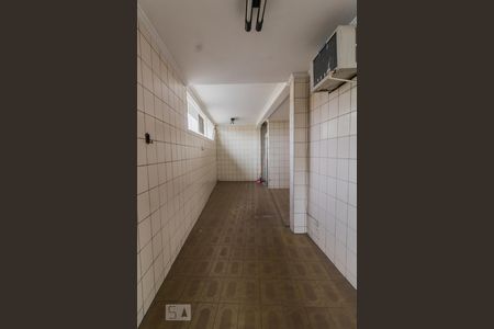 Casa à venda com 115m², 3 quartos e 3 vagas Casa à venda com 115m², 3 quartos e 3 vagasÁrea externa