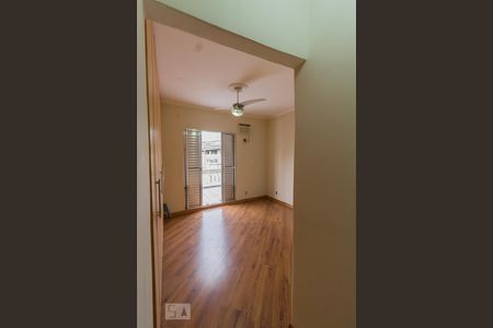 Casa à venda com 115m², 3 quartos e 3 vagas Casa à venda com 115m², 3 quartos e 3 vagasSuíte