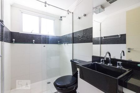 Banheiro de apartamento para alugar com 3 quartos, 102m² em Santana, São Paulo