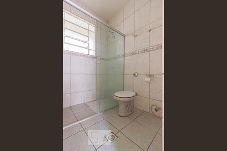 Banheiro de apartamento à venda com 2 quartos, 85m² em Gutierrez, Belo Horizonte