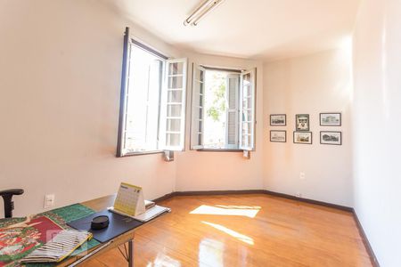 Quarto 1 de apartamento à venda com 2 quartos, 66m² em Floresta, Porto Alegre