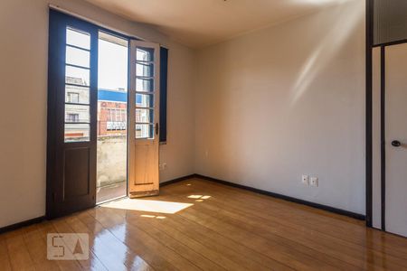 Sala de apartamento para alugar com 2 quartos, 66m² em Floresta, Porto Alegre
