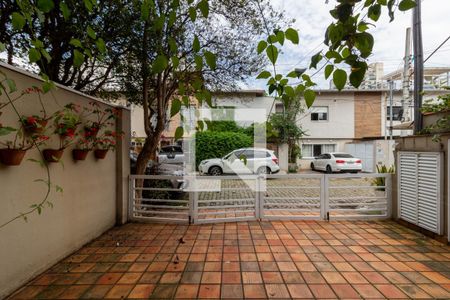 Vista de casa para alugar com 3 quartos, 155m² em Vila Nova Conceição, São Paulo