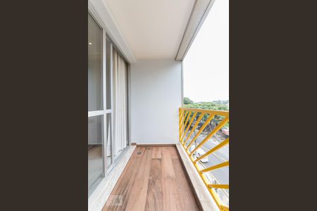 Varanda de apartamento à venda com 1 quarto, 52m² em Vila Lemos, Campinas
