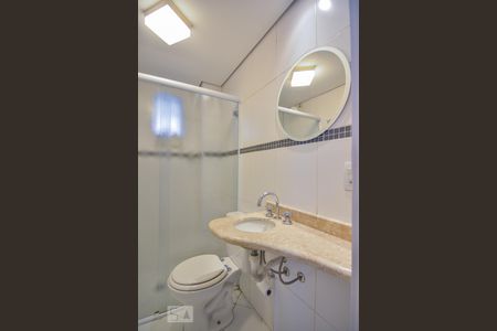 primeiro banheiro 2 de apartamento à venda com 3 quartos, 110m² em Santa Cecília, São Paulo