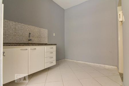 cozinha 2 de apartamento para alugar com 1 quarto, 90m² em Centro, São Paulo