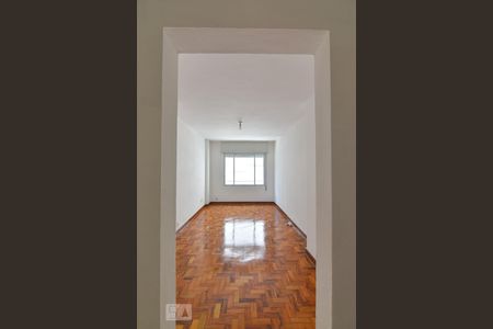 primeiro quarto de apartamento para alugar com 1 quarto, 90m² em Centro, São Paulo