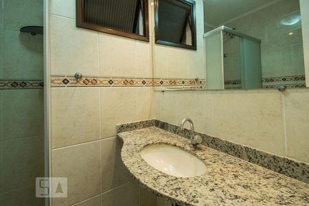 Banheiro de apartamento para alugar com 3 quartos, 75m² em Jardim Santa Cruz (sacomã), São Paulo