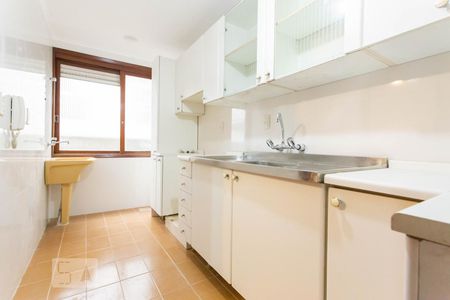 Cozinha de apartamento para alugar com 1 quarto, 45m² em Petrópolis, Porto Alegre