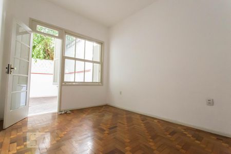 Quarto 2 de apartamento para alugar com 2 quartos, 90m² em Petrópolis, Porto Alegre