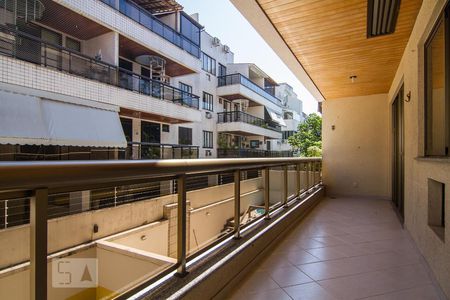 Varanda de apartamento para alugar com 3 quartos, 81m² em Recreio dos Bandeirantes, Rio de Janeiro