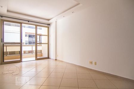 Sala de apartamento para alugar com 3 quartos, 81m² em Recreio dos Bandeirantes, Rio de Janeiro