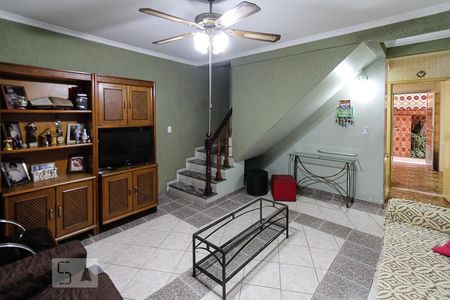 sala de casa para alugar com 4 quartos, 240m² em Vila Invernada, São Paulo