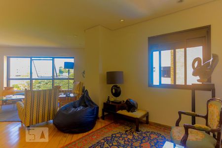 Sala de Estar de apartamento à venda com 4 quartos, 349m² em Sumarezinho, São Paulo