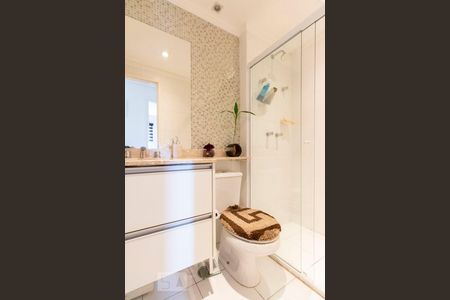 Banheiro de apartamento à venda com 2 quartos, 58m² em Vila Prudente, São Paulo