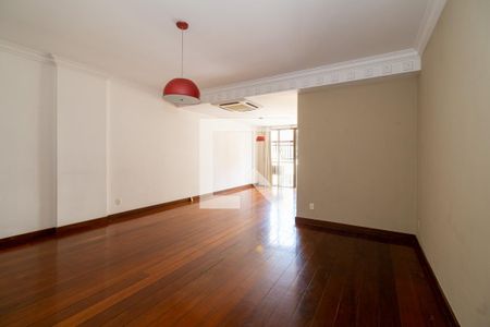 Sala de apartamento à venda com 4 quartos, 140m² em Tijuca, Rio de Janeiro