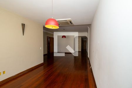 Sala de apartamento para alugar com 4 quartos, 140m² em Tijuca, Rio de Janeiro