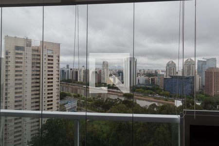 Vista de kitnet/studio para alugar com 1 quarto, 40m² em Real Parque, São Paulo