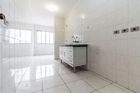 Cozinha de apartamento para alugar com 2 quartos, 66m² em Jardim Barueri, Barueri