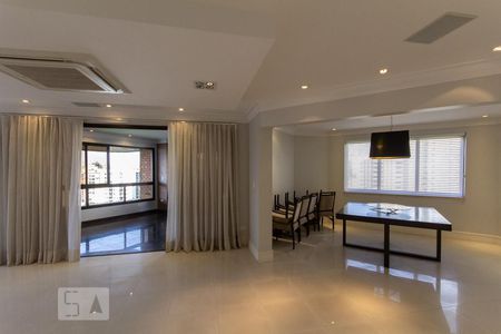 Apartamento à venda com 275m², 3 quartos e 5 vagasSala