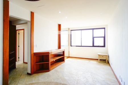 Sala de apartamento à venda com 2 quartos, 184m² em Barra da Tijuca, Rio de Janeiro