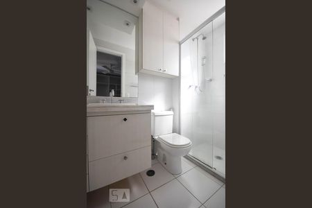 Banheiro suíte de apartamento à venda com 3 quartos, 81m² em Jardim Caboré, São Paulo