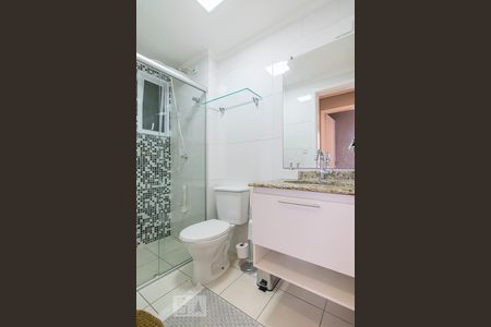 Banheiro de apartamento para alugar com 2 quartos, 60m² em Jardim, São Caetano do Sul