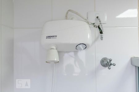 Ducha de apartamento para alugar com 2 quartos, 60m² em Jardim, São Caetano do Sul