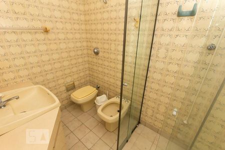 Banheiro de apartamento para alugar com 1 quarto, 44m² em Água Branca, São Paulo