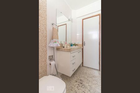 Banheiro de apartamento para alugar com 3 quartos, 140m² em Silveira, Belo Horizonte