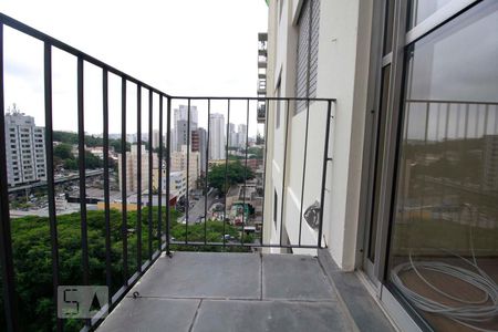 Varanda de apartamento para alugar com 3 quartos, 76m² em Vila Suzana, São Paulo