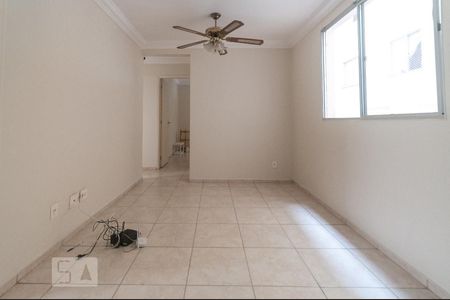 Sala de apartamento para alugar com 3 quartos, 68m² em Vila João Jorge, Campinas