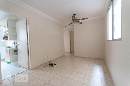 Sala de apartamento para alugar com 3 quartos, 68m² em Vila João Jorge, Campinas