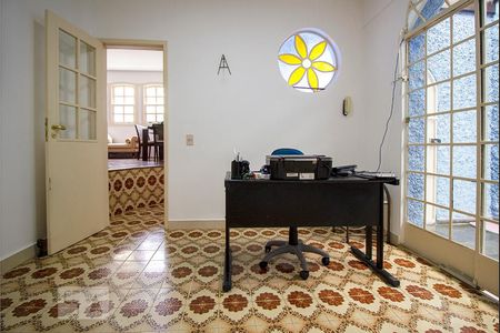Escritório de casa para alugar com 4 quartos, 204m² em Nova Granada, Belo Horizonte
