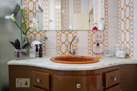 Banheiro de casa para alugar com 4 quartos, 204m² em Nova Granada, Belo Horizonte