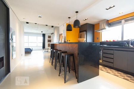 Corredor de apartamento para alugar com 1 quarto, 90m² em Cidade Monções, São Paulo