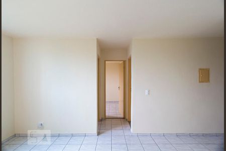 Sala de apartamento para alugar com 2 quartos, 45m² em Vila Campestre, São Paulo