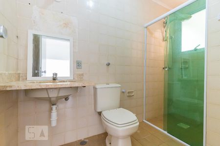 Banheiro de apartamento para alugar com 1 quarto, 51m² em Cambuí, Campinas