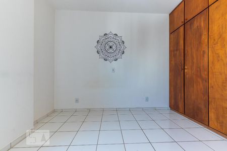 Quarto de apartamento para alugar com 1 quarto, 51m² em Cambuí, Campinas