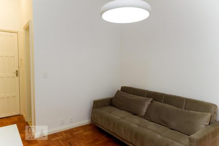 Sala de apartamento para alugar com 1 quarto, 40m² em Leblon, Rio de Janeiro