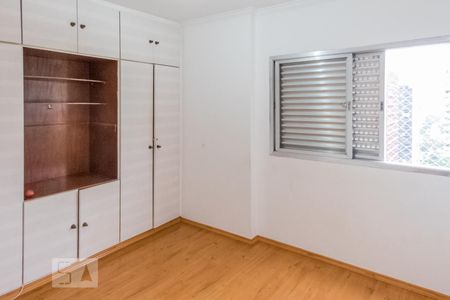 Quarto 2 de apartamento à venda com 3 quartos, 100m² em Moema, São Paulo