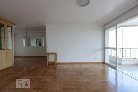 sala de apartamento para alugar com 3 quartos, 148m² em Vila Suzana, São Paulo