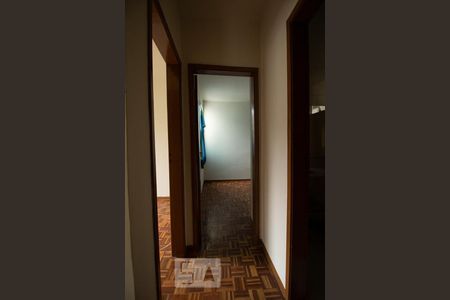 Corredor de apartamento à venda com 2 quartos, 57m² em São João Batista (venda Nova), Belo Horizonte