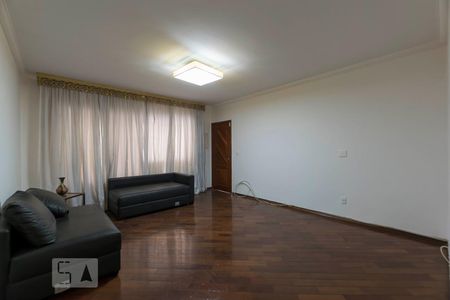 1o. Andar - Sala de casa à venda com 3 quartos, 125m² em Vila Nair, São Paulo